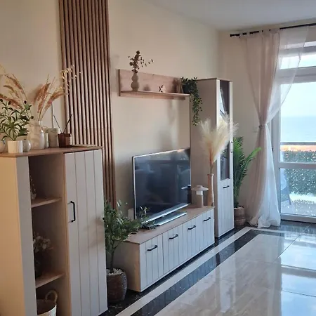 Althea Sea Apartman *